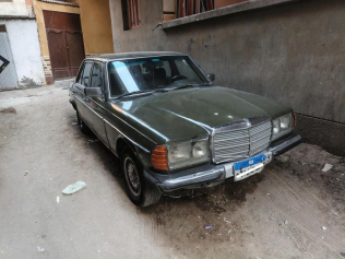 مرسيدس 200 1983 أخضر غامق أوتوماتيك مستعملة للبيع في المنصورة