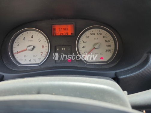 Renault Sandero 2014 Silver Automatic Used for Sale in Greater Cairo ( Cairo + Giza) - 4