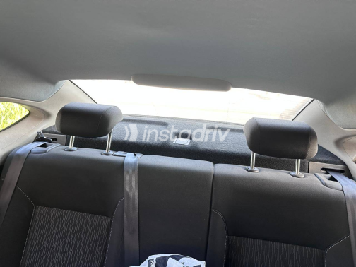 Opel Astra 2017 Brown Automatic Used for Sale in Greater Cairo ( Cairo + Giza) - 6