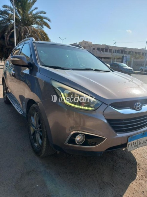 هيونداي IX 35 2015 موكا أوتوماتيك مستعملة للبيع في الإسكندرية - 1