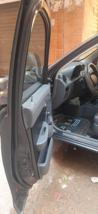 سوزوكى التو 2015 رمادي غامق أوتوماتيك مستعملة للبيع في الإسكندرية