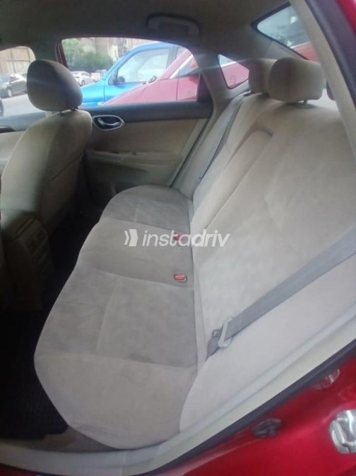 Nissan Sentra 2023 Dark Red Automatic Used for Sale in El Haram - 7
