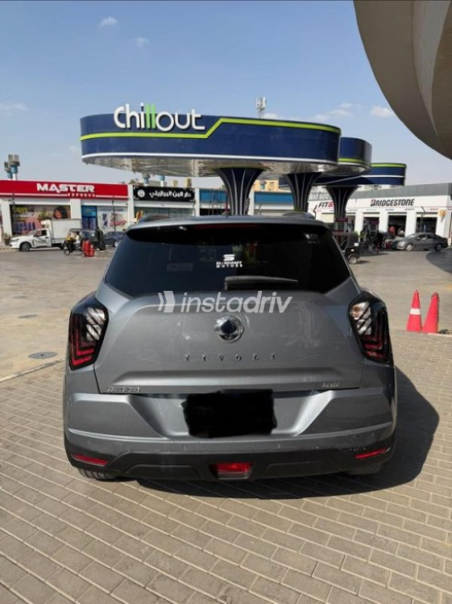 سانج يونج تيفولى 2020 رمادي أوتوماتيك مستعملة للبيع في القاهرة - 6