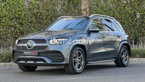 Mercedes GLE 450 2023 Gray Automatic Used for Sale in Sheikh Zayed City - 1