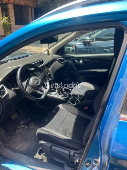 Nissan Qashqai 2018 Dark Blue Automatic Used for Sale in Giza - 2