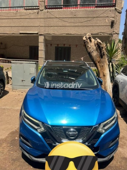 Nissan Qashqai 2018 Dark Blue Automatic Used for Sale in Giza - 4