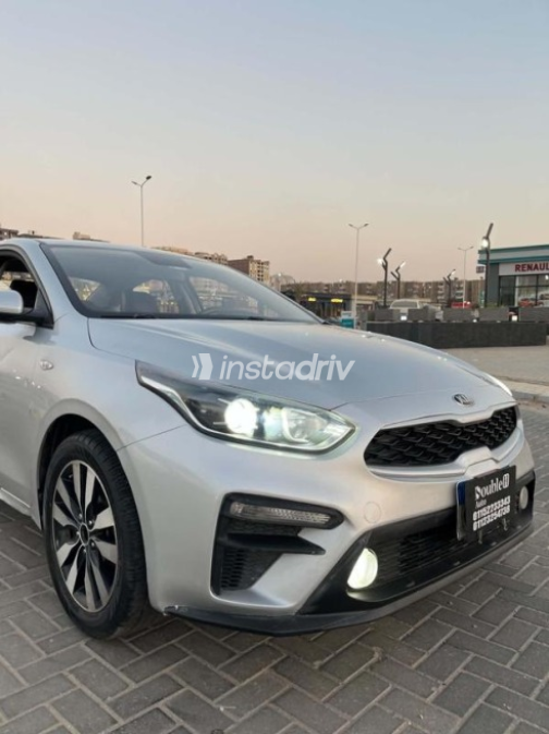 Kia Cerato 2019 Silver Automatic Used for Sale in Nasr city - 1