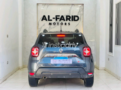 رينو داستر 2019 رمادي غامق أوتوماتيك مستعملة للبيع في القاهرة الكبرى ( القاهرة - الجيزة) - 2