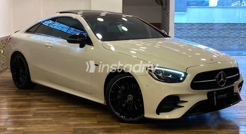 Mercedes E 200 2023 White Automatic Used for Sale in Greater Cairo ( Cairo + Giza) - 5
