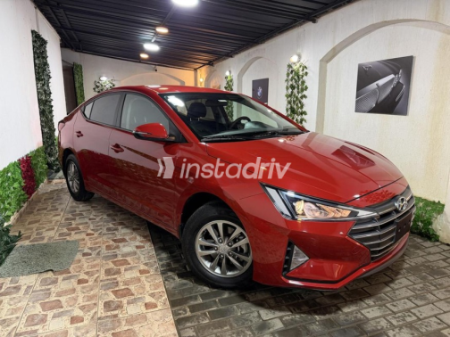Hyundai Elantra 2025 Red Automatic Used for Sale in Cairo - 1