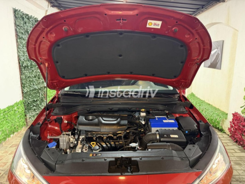 Hyundai Elantra 2025 Red Automatic Used for Sale in Cairo - 5