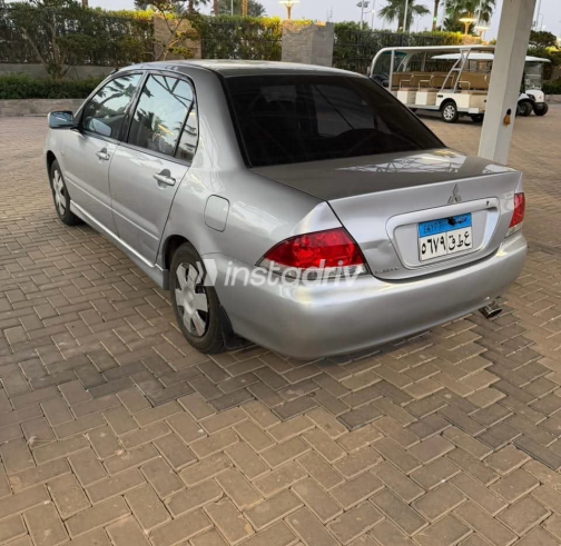 Mitsubishi Lancer 2006 Silver Manual Used for Sale in Greater Cairo ( Cairo + Giza) - 4