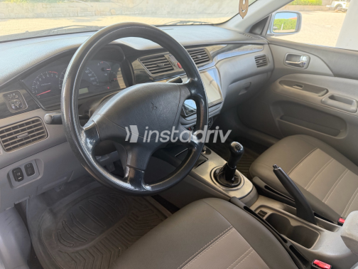 Mitsubishi Lancer 2006 Silver Manual Used for Sale in Greater Cairo ( Cairo + Giza) - 9