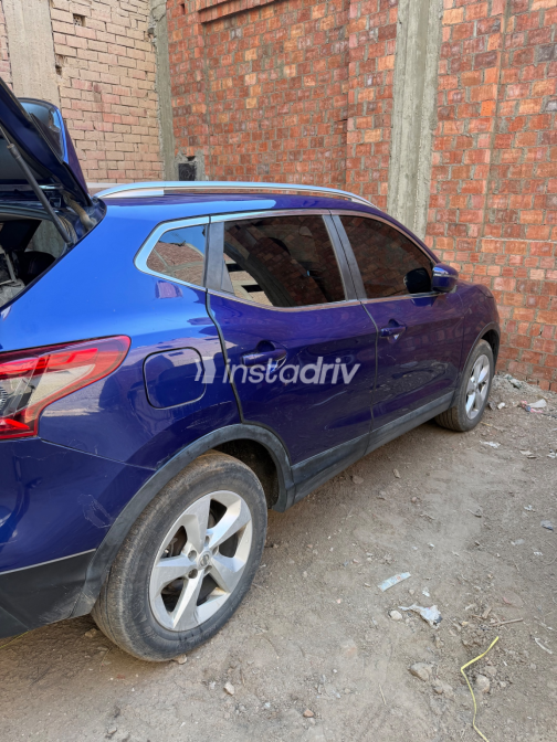 Nissan Qashqai 2018 Blue Automatic Used for Sale in Greater Cairo ( Cairo + Giza) - 2