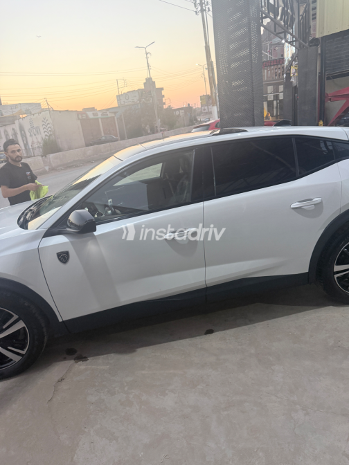 بيجو 408 2023 أبيض أوتوماتيك مستعملة للبيع في القاهرة الكبرى ( القاهرة - الجيزة) - 3