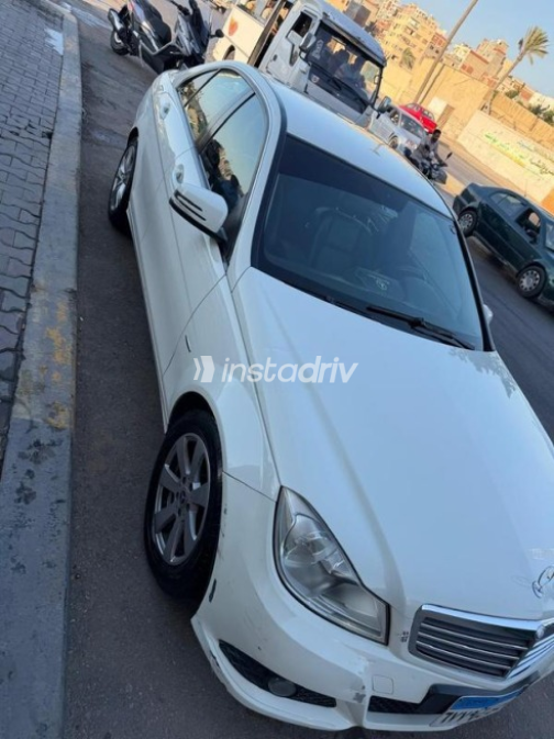 Mercedes 180 2012 White Automatic Used for Sale in Alexandria - 3