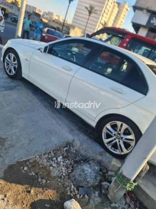 Mercedes 180 2012 White Automatic Used for Sale in Alexandria - 4
