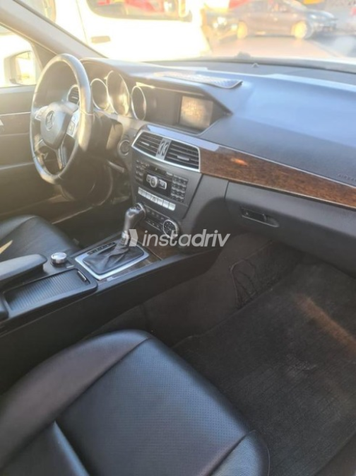Mercedes 180 2012 White Automatic Used for Sale in Alexandria - 7
