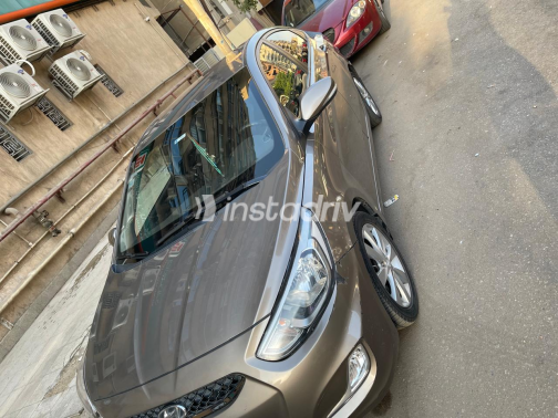 Hyundai Accent RB 2022 Champagne Automatic Used for Sale in Greater Cairo ( Cairo + Giza) - 2