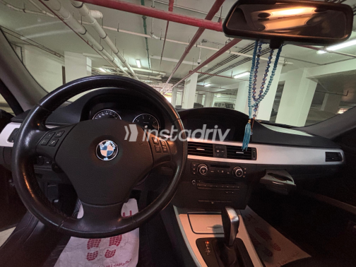 BMW 320 2011 Gray Automatic Used for Sale in Greater Cairo ( Cairo + Giza) - 4