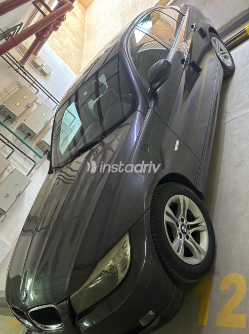BMW 320 2011 Gray Automatic Used for Sale in Greater Cairo ( Cairo + Giza) - 5