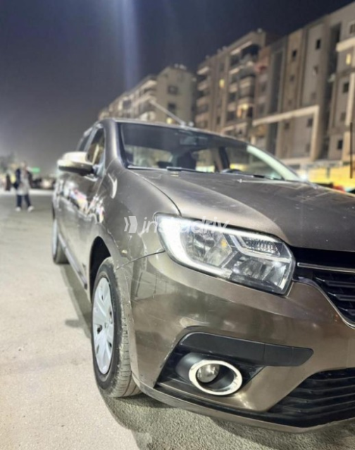Renault Logan 2021 Mocha Automatic Used for Sale in Helwan - 1