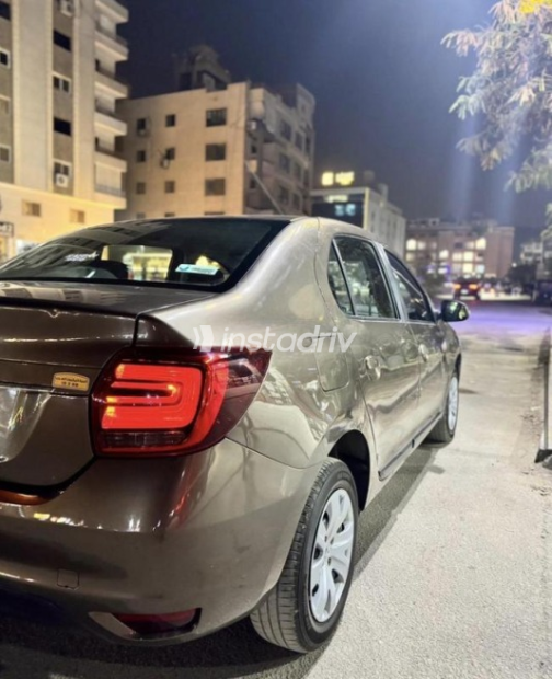 Renault Logan 2021 Mocha Automatic Used for Sale in Helwan - 5