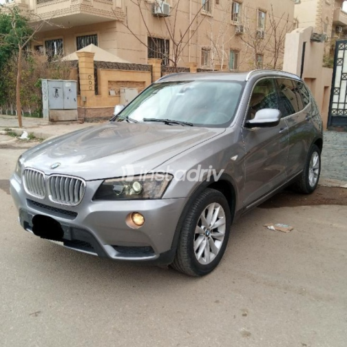 BMW X3 2013 Gray Automatic Used for Sale in Cairo - 4