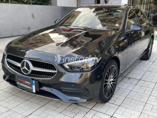 Mercedes C 180 2023 Gray Automatic Used for Sale in Nasr city - 3