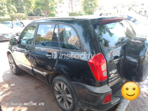 Chery Tiggo 3 2020 White Automatic Used for Sale in Greater Cairo ( Cairo + Giza) - 3