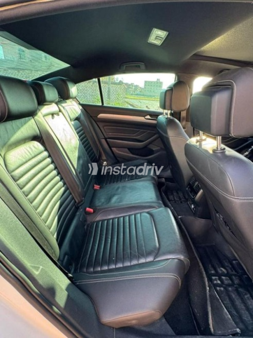 Volkswagen Passat 2021 White Automatic Used for Sale in Cairo - 5