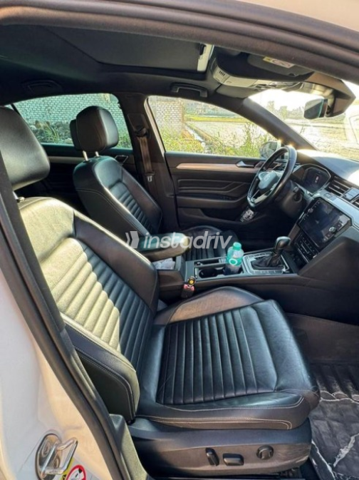 Volkswagen Passat 2021 White Automatic Used for Sale in Cairo - 7