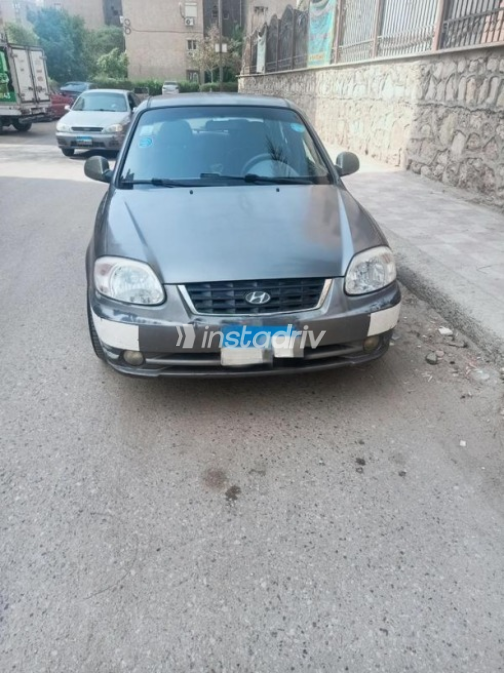 Hyundai Verna 2013 Dark Gray Automatic Used for Sale in Nasr city - 3