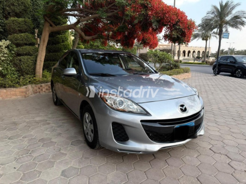Mazda 3 2013 Silver Automatic Used for Sale in Greater Cairo ( Cairo + Giza) - 1