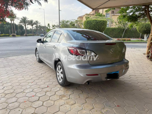 Mazda 3 2013 Silver Automatic Used for Sale in Greater Cairo ( Cairo + Giza) - 3