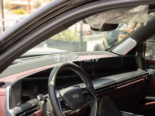 Cadillac Escalade 2026 Black Automatic Used for Sale in Cairo - 10