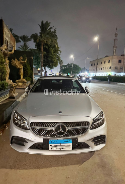 Mercedes C 200 2021 Silver Automatic Used for Sale in Greater Cairo ( Cairo + Giza) - 1