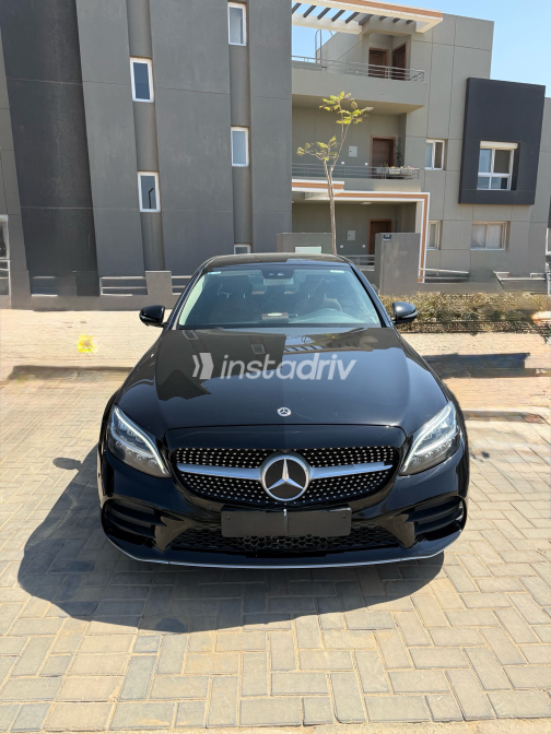 Mercedes C 200 2019 Black Automatic Used for Sale in Greater Cairo ( Cairo + Giza) - 2