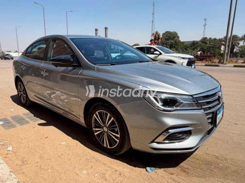 ام جى 5 2026 فضي CVT مستعملة للبيع في القاهرة الكبرى ( القاهرة - الجيزة) - 3