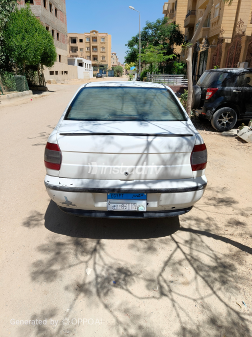 فيات سينا 2001 أبيض يدوي مستعملة للبيع في القاهرة الكبرى ( القاهرة - الجيزة) - 4
