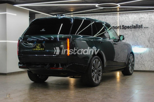 Land Rover Range Rover Vogue 2023 Green Automatic Used for Sale in Heliopolis - 2