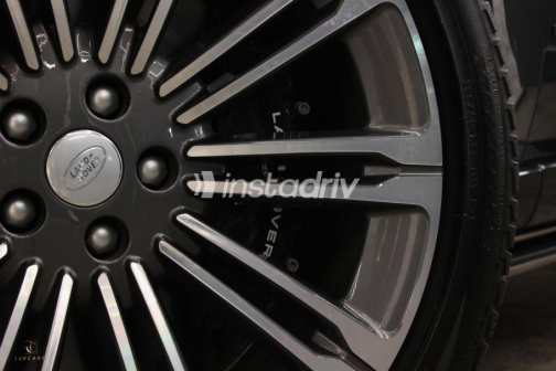 Land Rover Range Rover Vogue 2023 Green Automatic Used for Sale in Heliopolis - 6