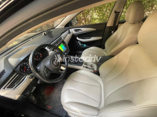 MG 5 2022 White Automatic Used for Sale in Greater Cairo ( Cairo + Giza) - 5