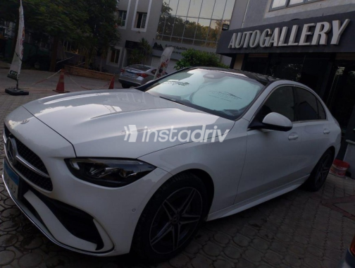 Mercedes C 180 2023 White Automatic Used for Sale in Sheikh Zayed City - 3