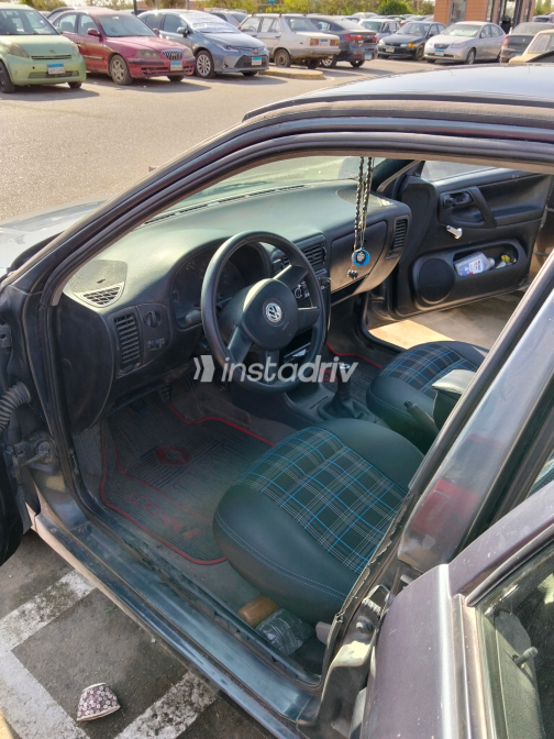 Volkswagen Polo 1999 Gray Manual Used for Sale in Greater Cairo ( Cairo + Giza) - 5