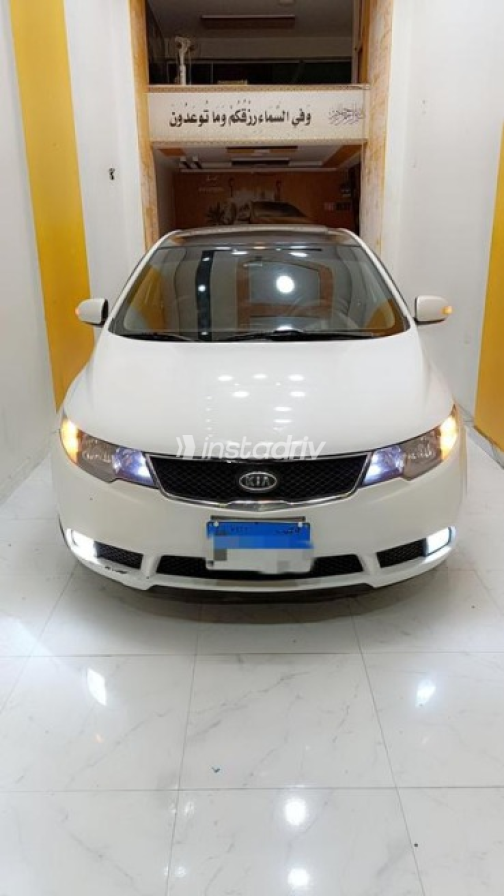 Kia Cerato 2011 White Automatic Used for Sale in Beheira - 1