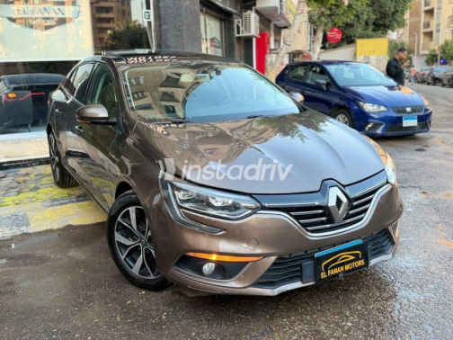 Renault Megane 2020 Gold Automatic Used for Sale in Cairo - 5