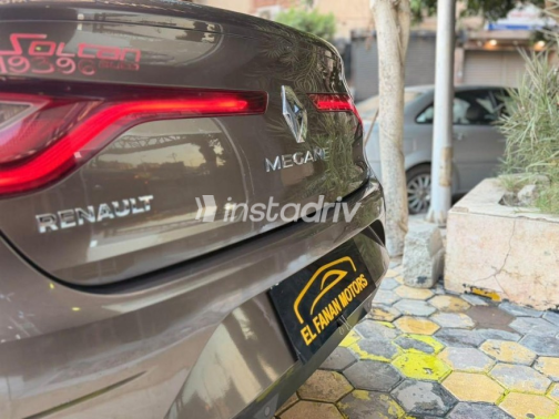 Renault Megane 2020 Gold Automatic Used for Sale in Cairo - 7