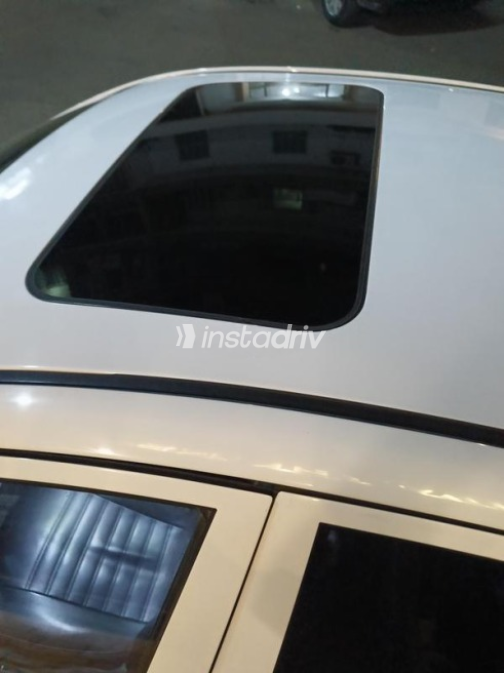 Hyundai Elantra HD 2020 White Automatic Used for Sale in Greater Cairo ( Cairo + Giza) - 5