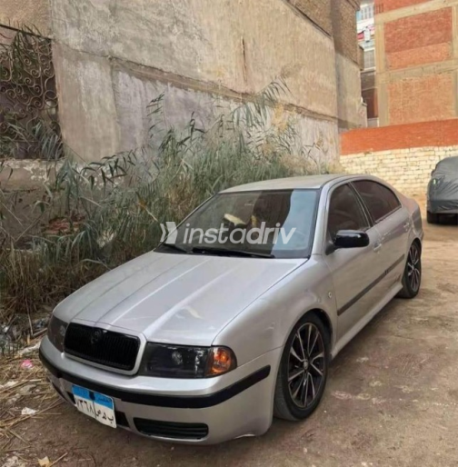 سكودا اوكتافيا A4 2000 فضي أوتوماتيك مستعملة للبيع في الجيزة - 5